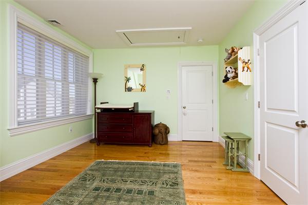 475 East 4th Street Boston, MA 02127 - Photo 17 of 27