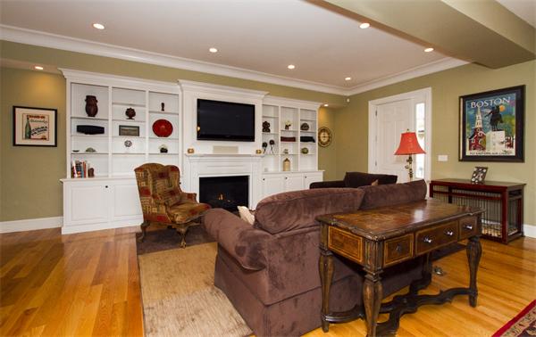 475 East 4th Street Boston, MA 02127 - Photo 4 of 27