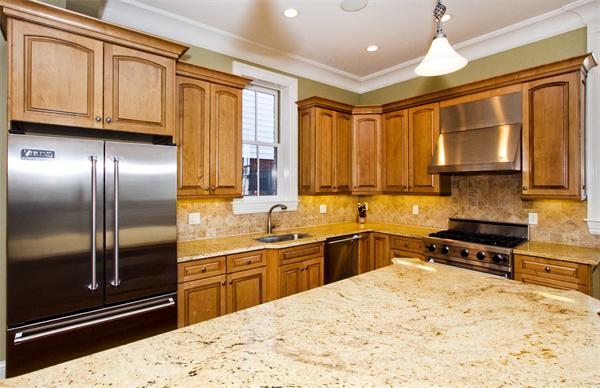 475 East 4th Street Boston, MA 02127 - Photo 7 of 27