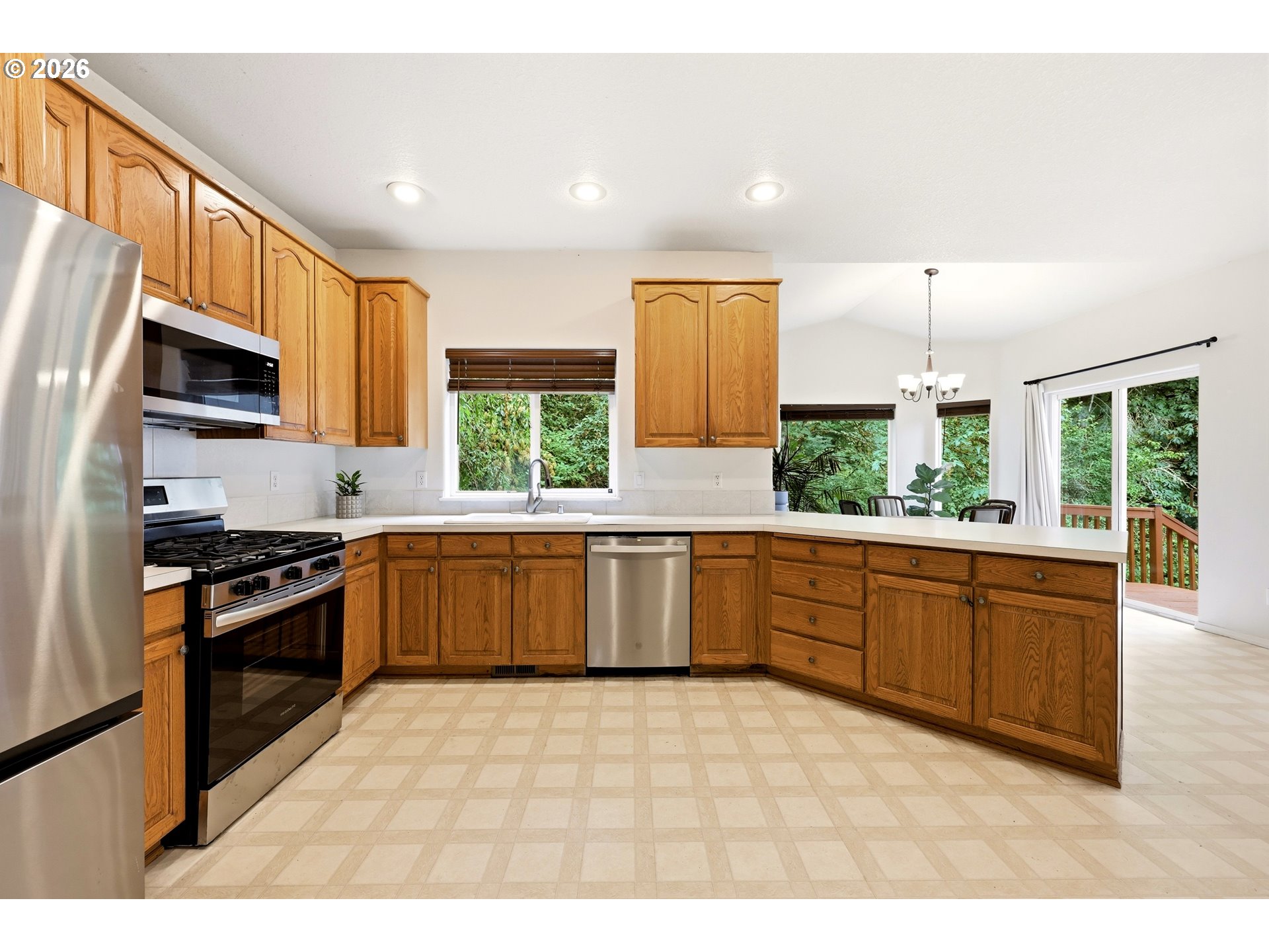 1055 Taylor Road Kalama, WA 98625 - Photo 9 of 30 Kitchen