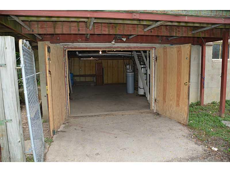 2915 Davis Road Indianapolis, IN 46239 - Photo 22 of 24 Gallery Image 22