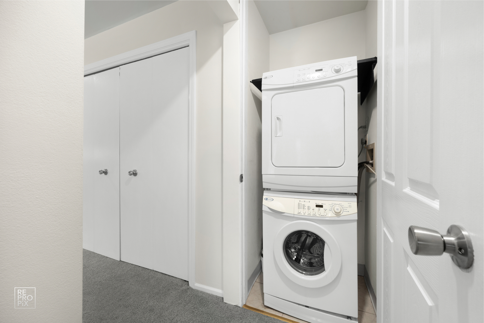 602 East Algonquin Road, Unit 207 Arlington Heights, IL 60005 - Photo 12 of 13