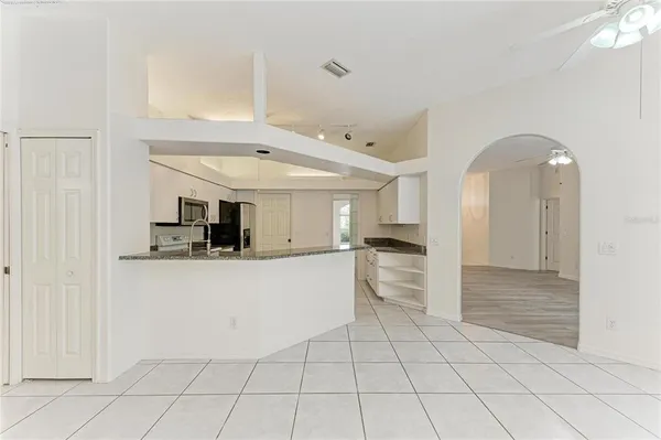 $3,400 | 4805 76th Court East, Bradenton, FL 34203