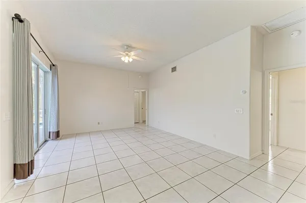 $3,580 | 4805 76th Court East, Bradenton, FL 34203