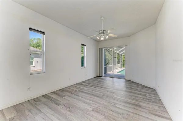 $3,580 | 4805 76th Court East, Bradenton, FL 34203