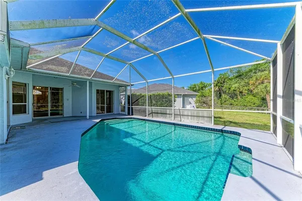 $3,580 | 4805 76th Court East, Bradenton, FL 34203