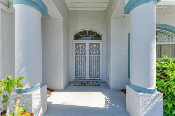 $3,580 | 4805 76th Court East, Bradenton, FL 34203