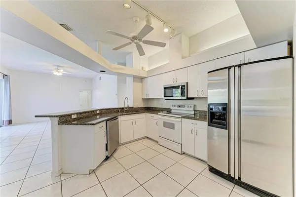 $3,580 | 4805 76th Court East, Bradenton, FL 34203