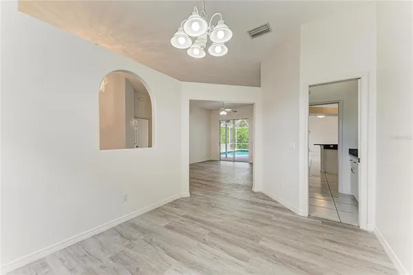 $3,400 | 4805 76th Court East, Bradenton, FL 34203