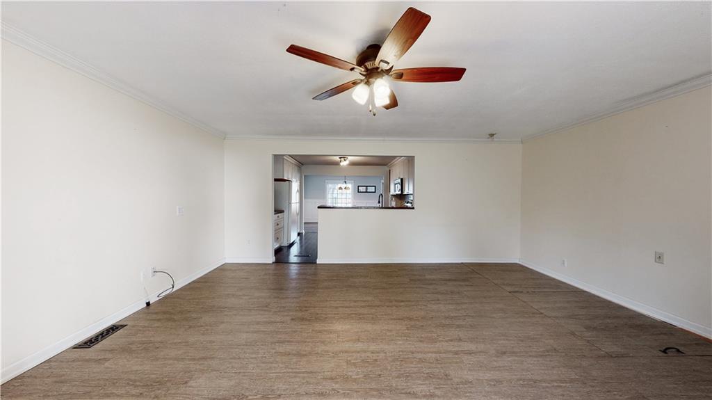 5325 West Smith Valley Road Greenwood, IN 46142 - Photo 11 of 34