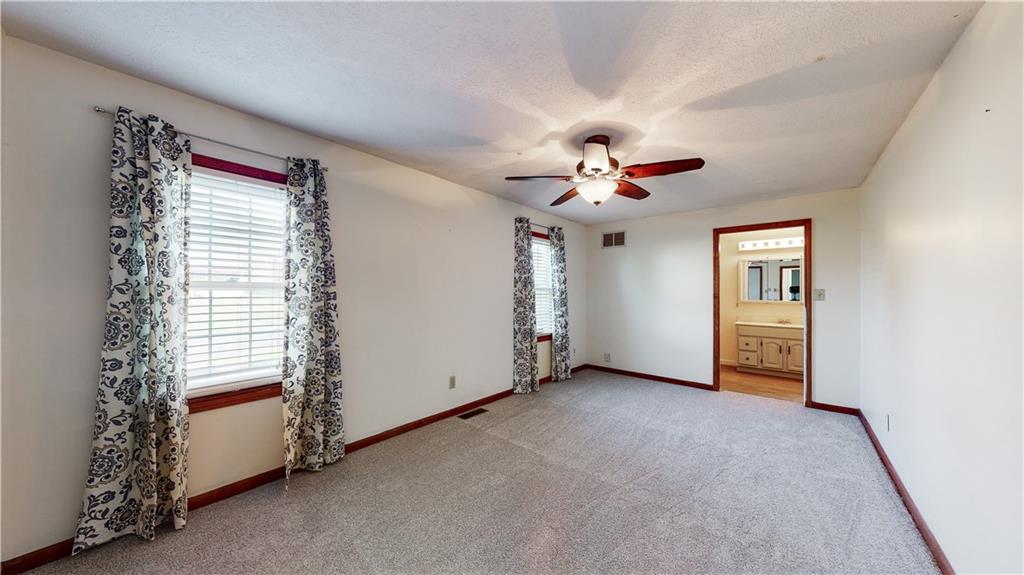 5325 West Smith Valley Road Greenwood, IN 46142 - Photo 17 of 34