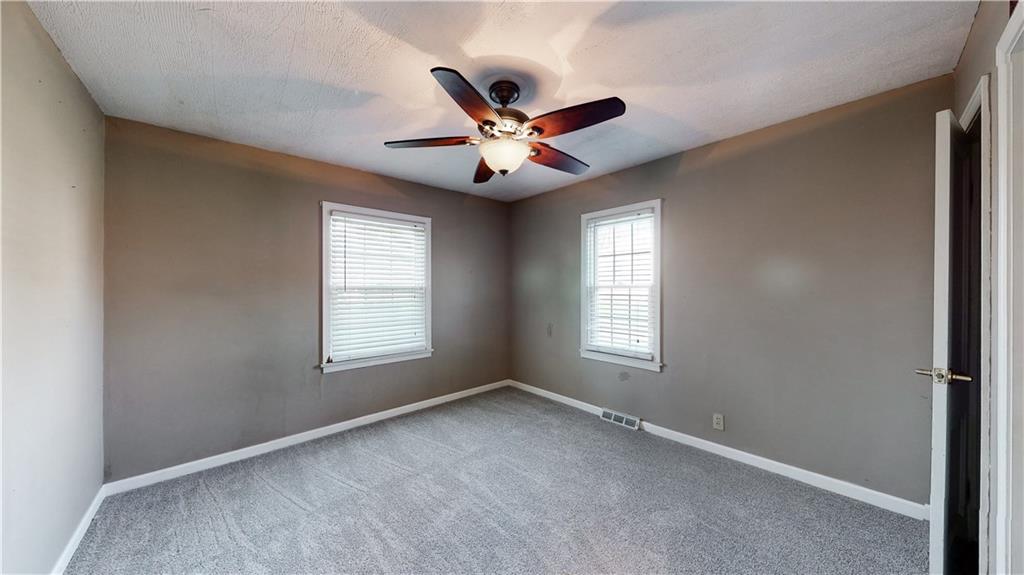 5325 West Smith Valley Road Greenwood, IN 46142 - Photo 21 of 34