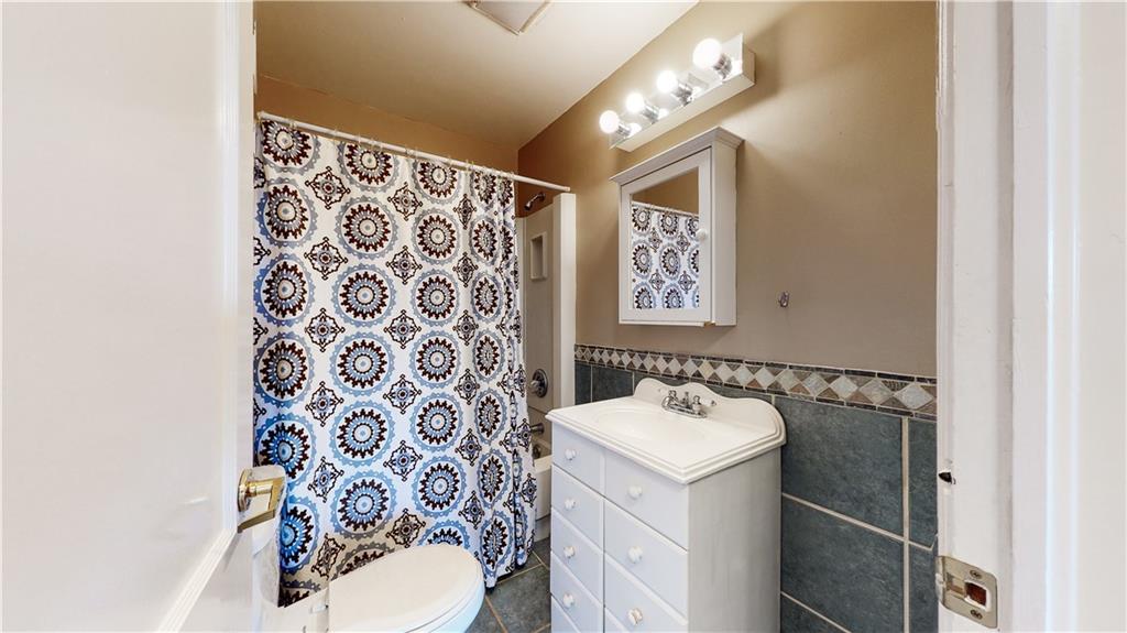 5325 West Smith Valley Road Greenwood, IN 46142 - Photo 23 of 34