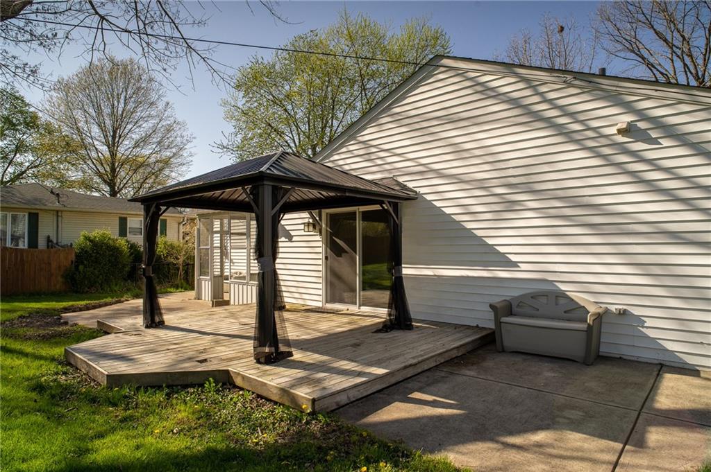 5325 West Smith Valley Road Greenwood, IN 46142 - Photo 29 of 34