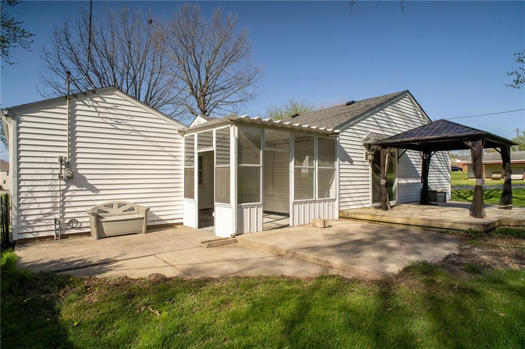 5325 West Smith Valley Road Greenwood, IN 46142 - Photo 30 of 34