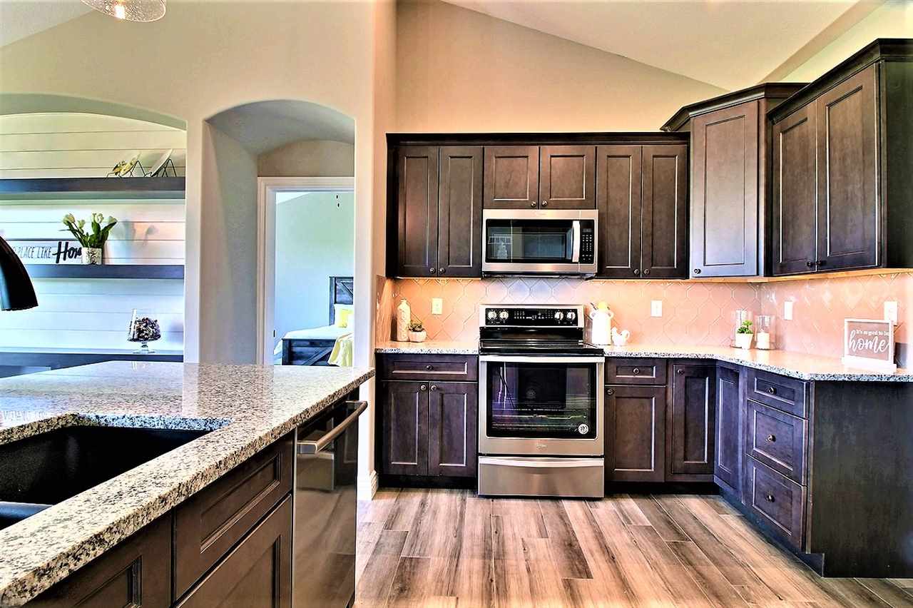 2413 South Spring Hollow Street Wichita, KS 67230 - Photo 11 of 33