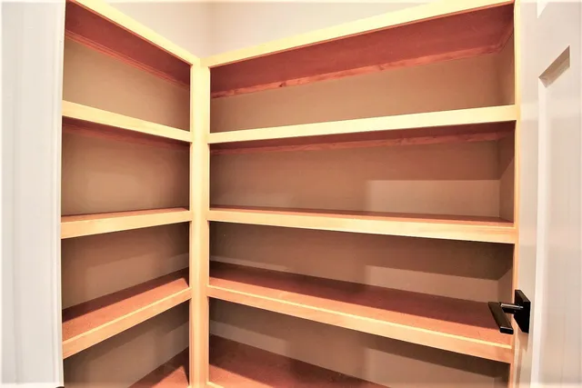 $425,900 | 2413 South Spring Hollow Street, Wichita, KS 67230