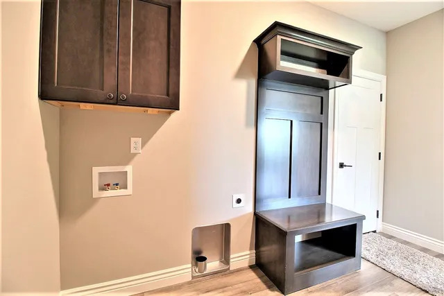 $425,900 | 2413 South Spring Hollow Street, Wichita, KS 67230