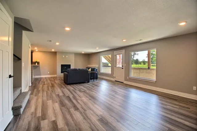 $425,900 | 2413 South Spring Hollow Street, Wichita, KS 67230