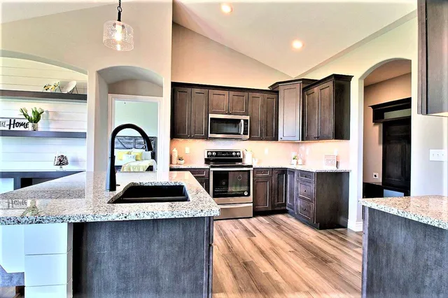 $425,900 | 2413 South Spring Hollow Street, Wichita, KS 67230