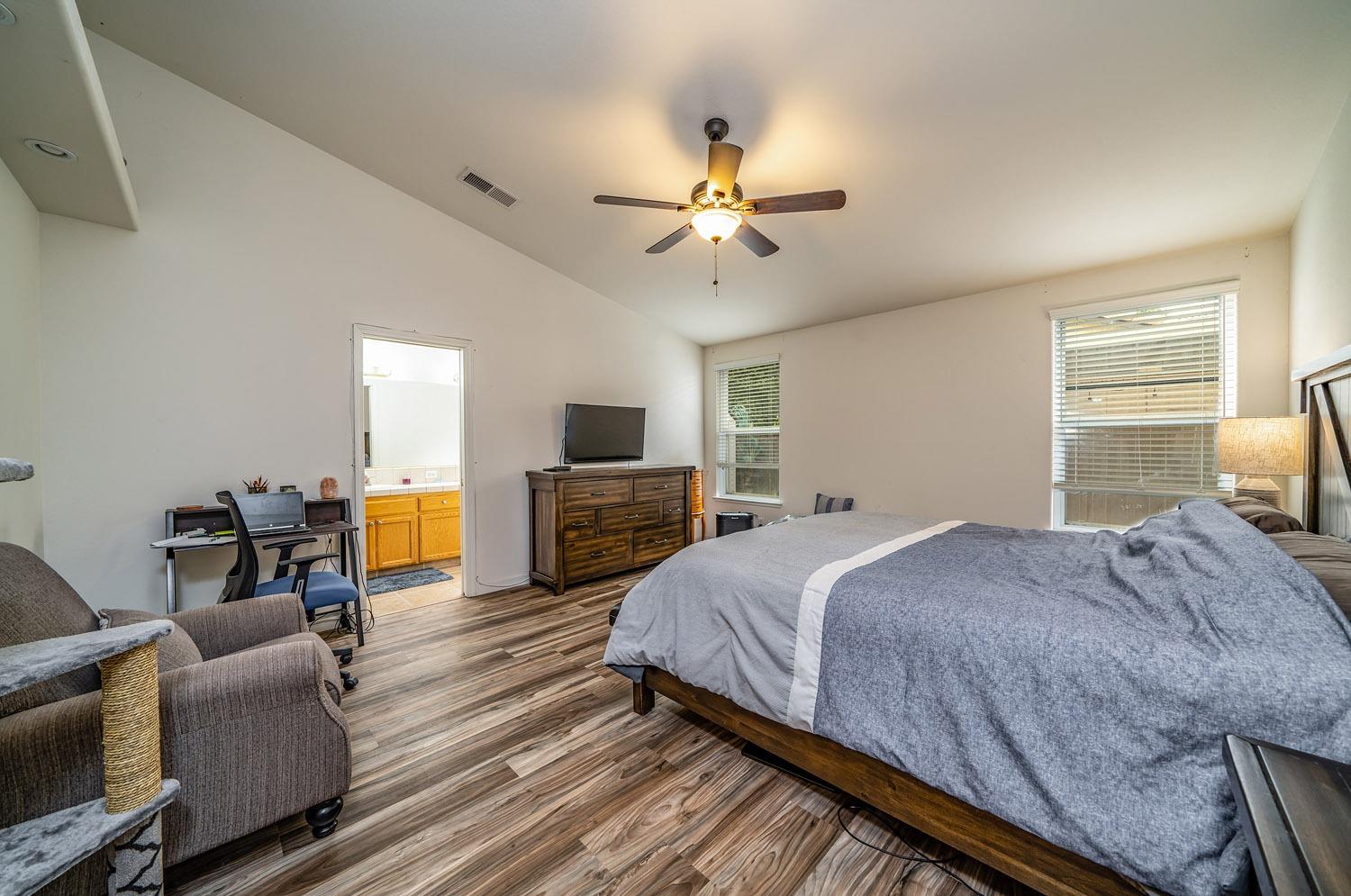 121 River Pointe Madera, CA 93637 - Photo 11 of 27