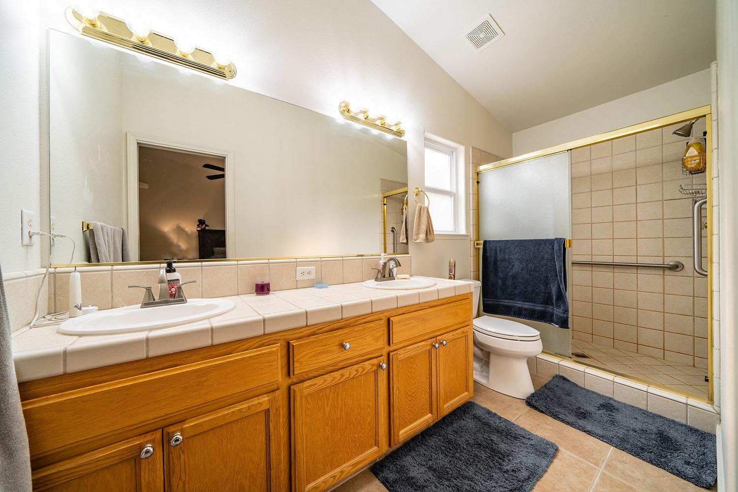 121 River Pointe Madera, CA 93637 - Photo 13 of 27