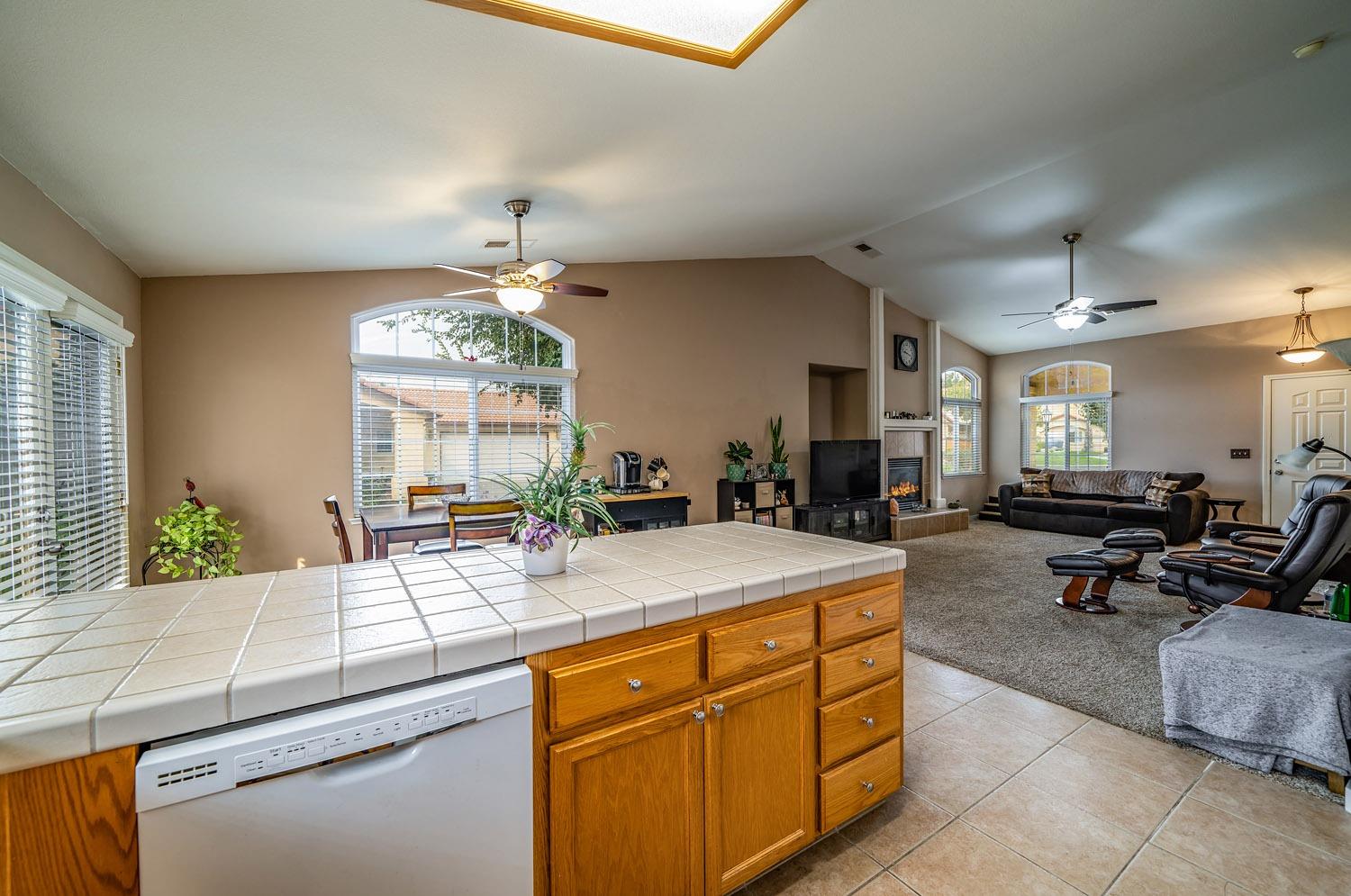 121 River Pointe Madera, CA 93637 - Photo 10 of 27