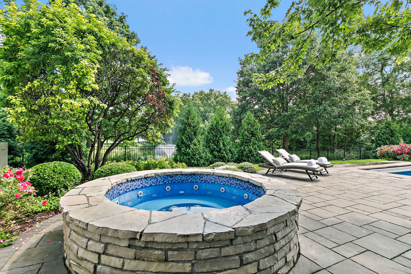 3S412 Saddle Ridge Court Warrenville, IL 60555 - Photo 60 of 76