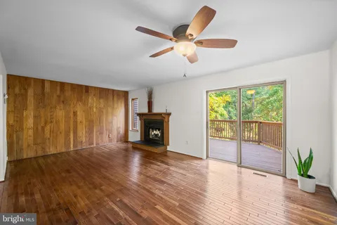 $450,000 | 9453 Clocktower Lane, Columbia, MD 21046