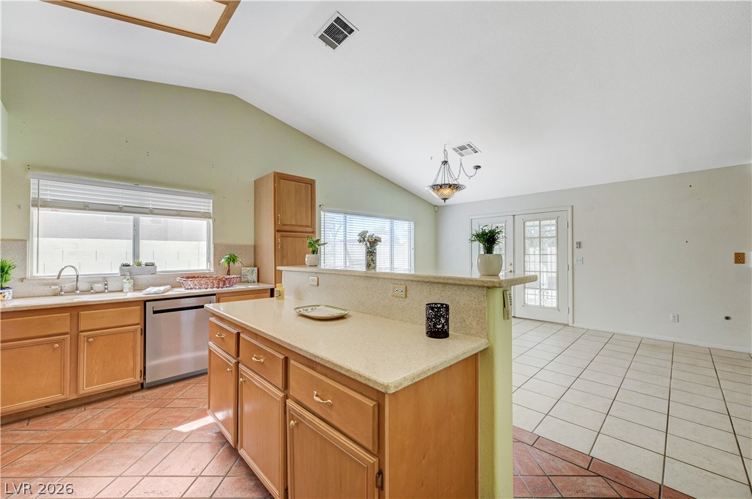 1112 Indiana Court Henderson, NV 89015 - Photo 27 of 77