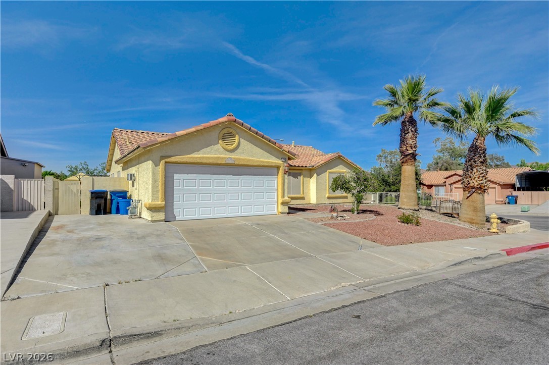 1112 Indiana Court Henderson, NV 89015 - Photo 3 of 77