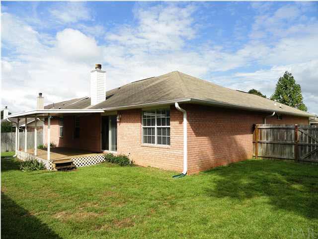 7057 Raburn Road Pensacola, FL 32526 - Photo 13 of 14 Back View