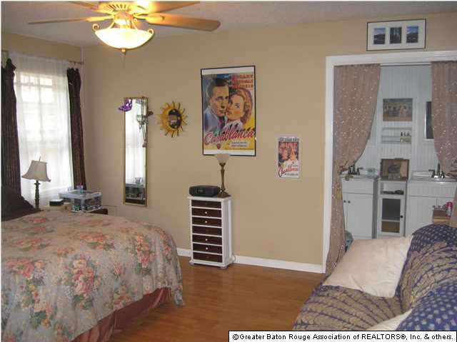 16175 Shenandoah Avenue Baton Rouge, LA 70817 - Photo 10 of 21
