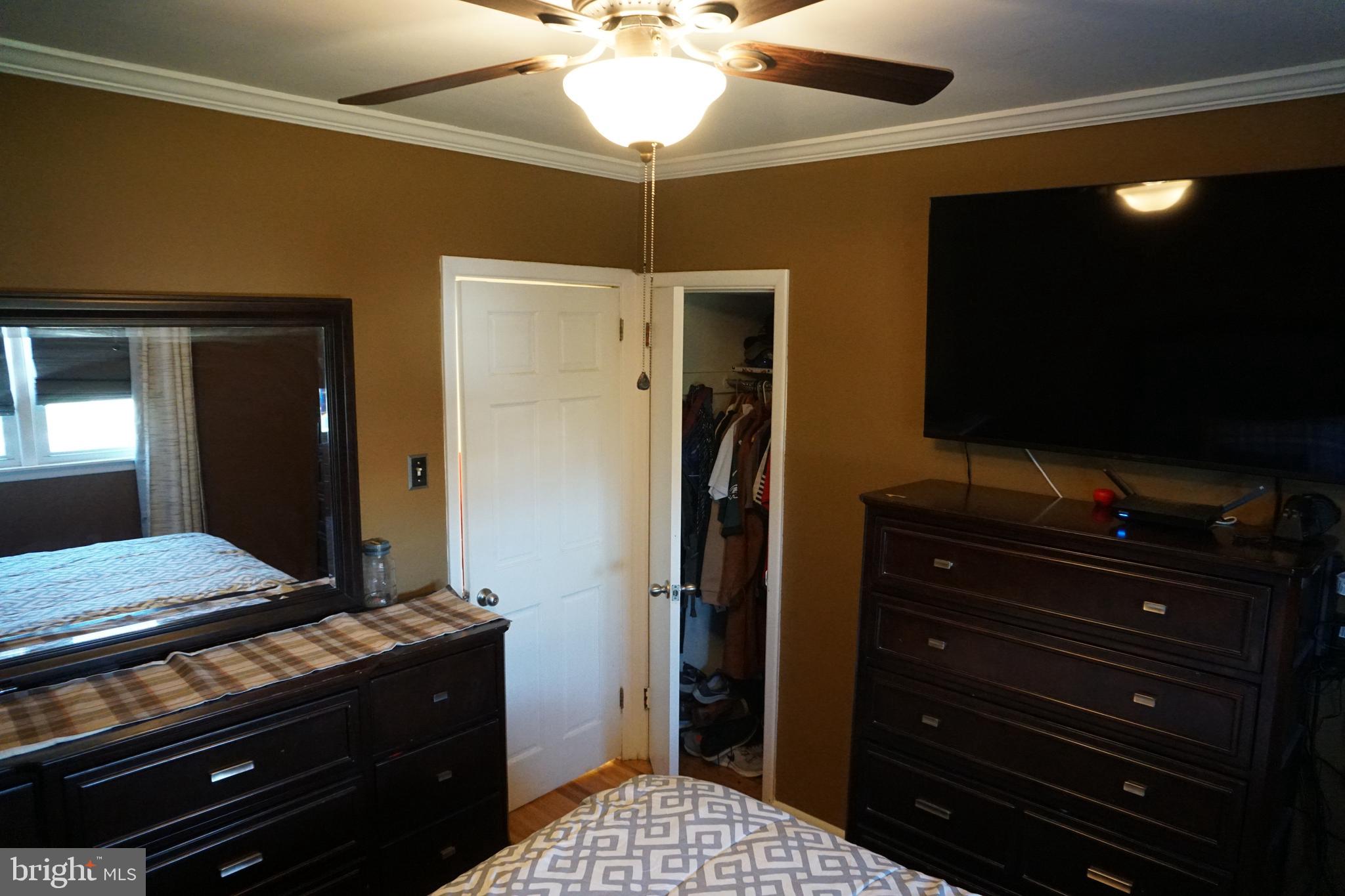 9988 Woodfern Road Philadelphia, PA 19115 - Photo 22 of 40 Gallery Image 22