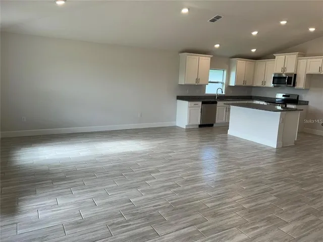 $301,500 | 36159 Welsh Glade Road, Dade City, FL 33525