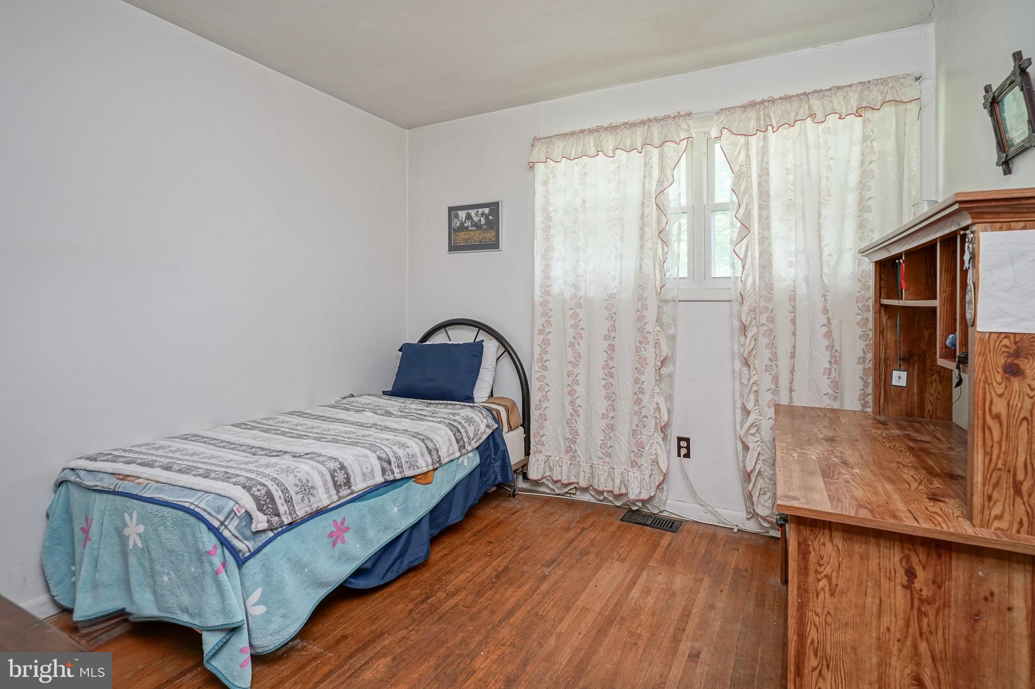 1103 Laurel Road Edgewater Park, NJ 08010 - Photo 18 of 26