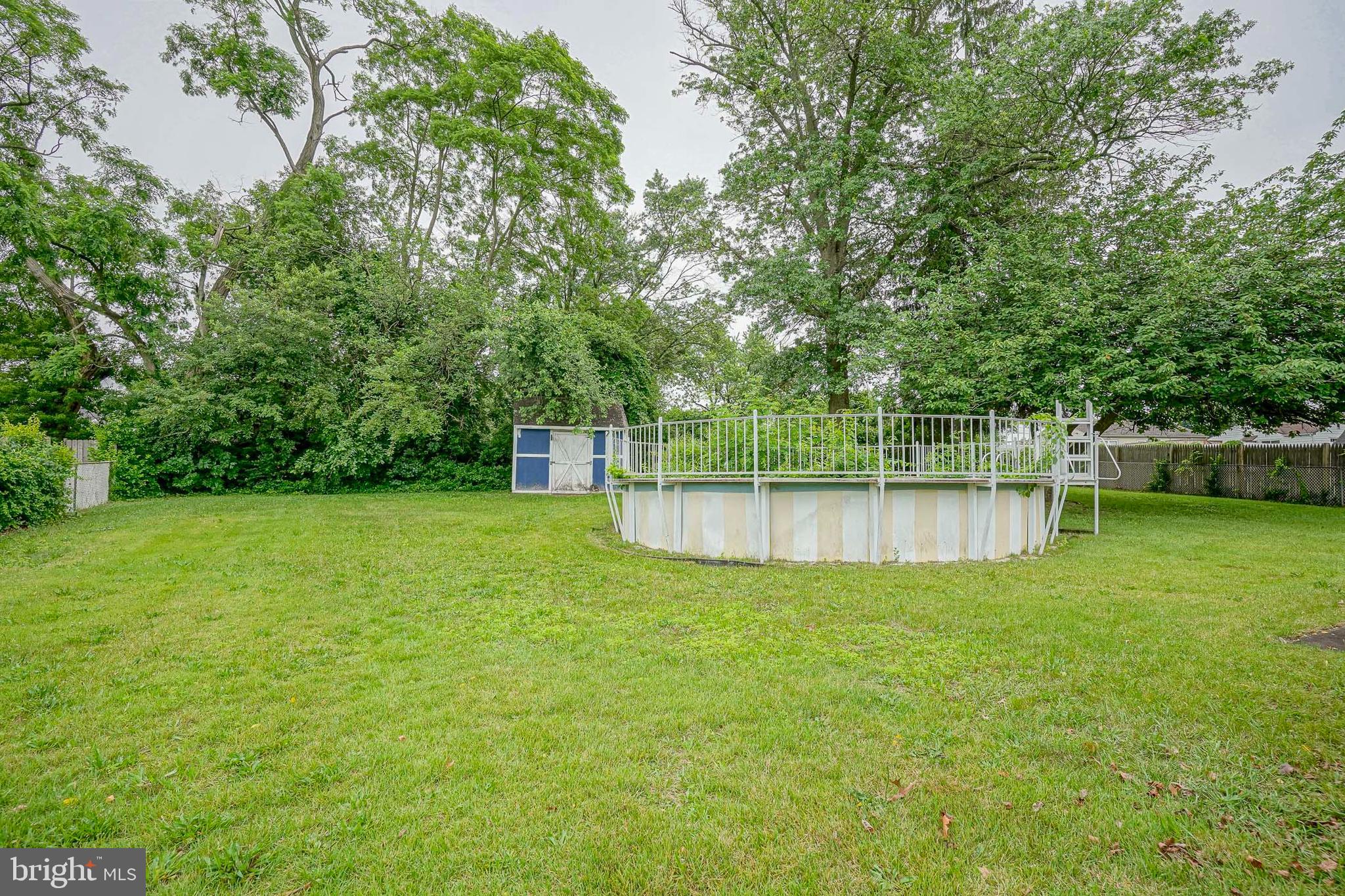 1103 Laurel Road Edgewater Park, NJ 08010 - Photo 24 of 26