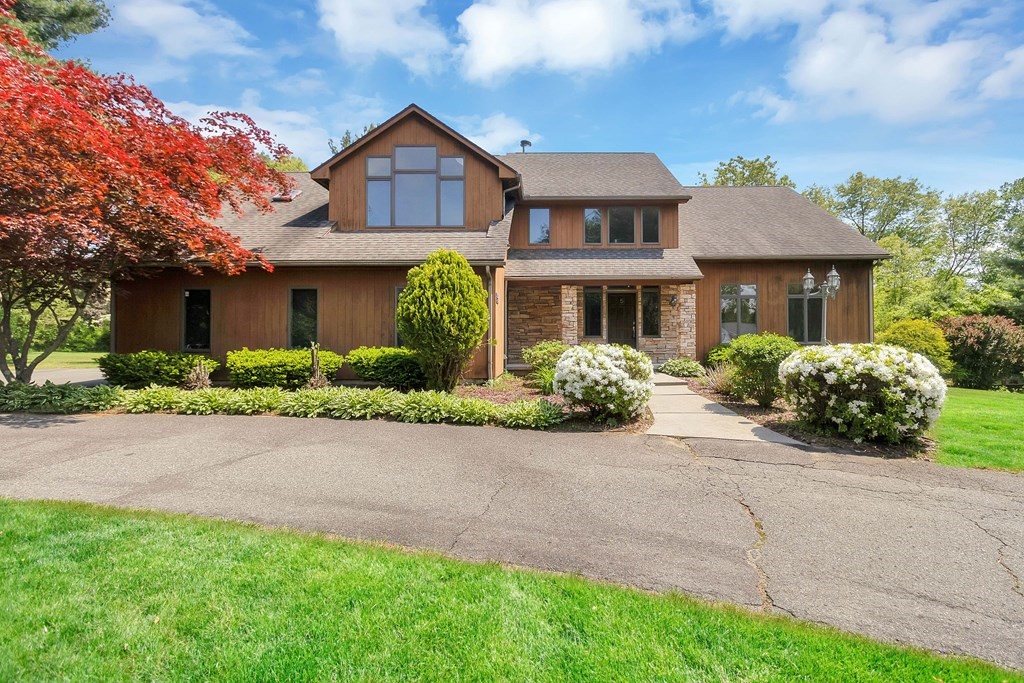 5 Old Farm Road Wilbraham, MA 01095 - Photo 1 of 39 Gallery Image 1