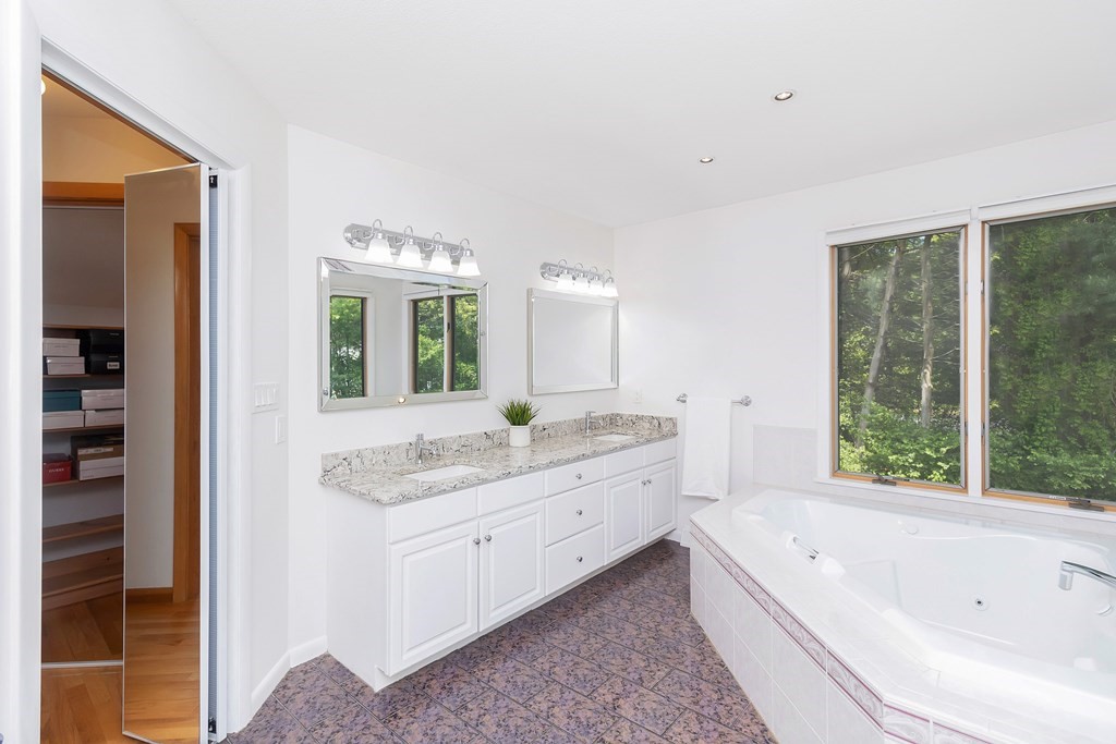 5 Old Farm Road Wilbraham, MA 01095 - Photo 22 of 39 Gallery Image 22