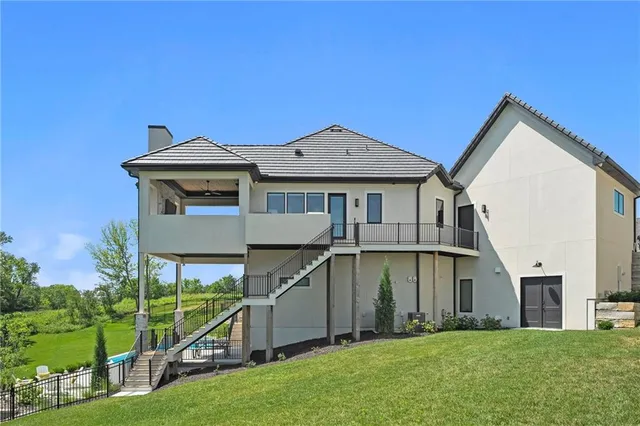 $2,750,000 | 7390 North National Drive, Parkville, MO 64152