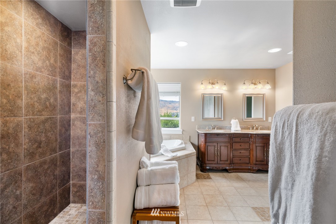 1085 Ridge Crest Drive Wenatchee, WA 98801 - Photo 22 of 40 Gallery Image 22