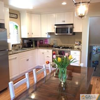 27 Fordham Road Somerset, NJ 08873 - Photo 8 of 23 Gallery Image 8