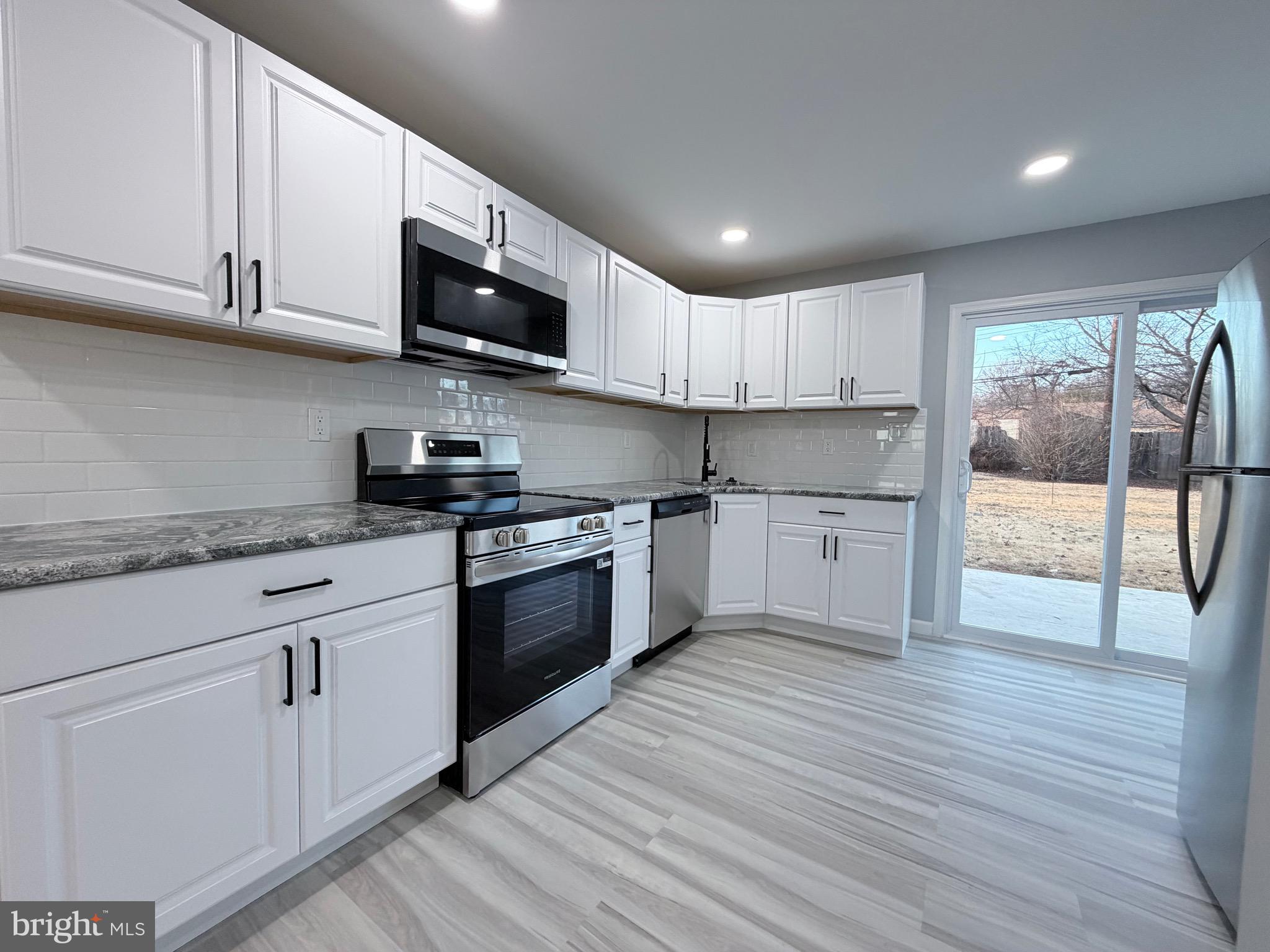 679 Trenton Road Fairless Hills, PA 19030 - Photo 8 of 29