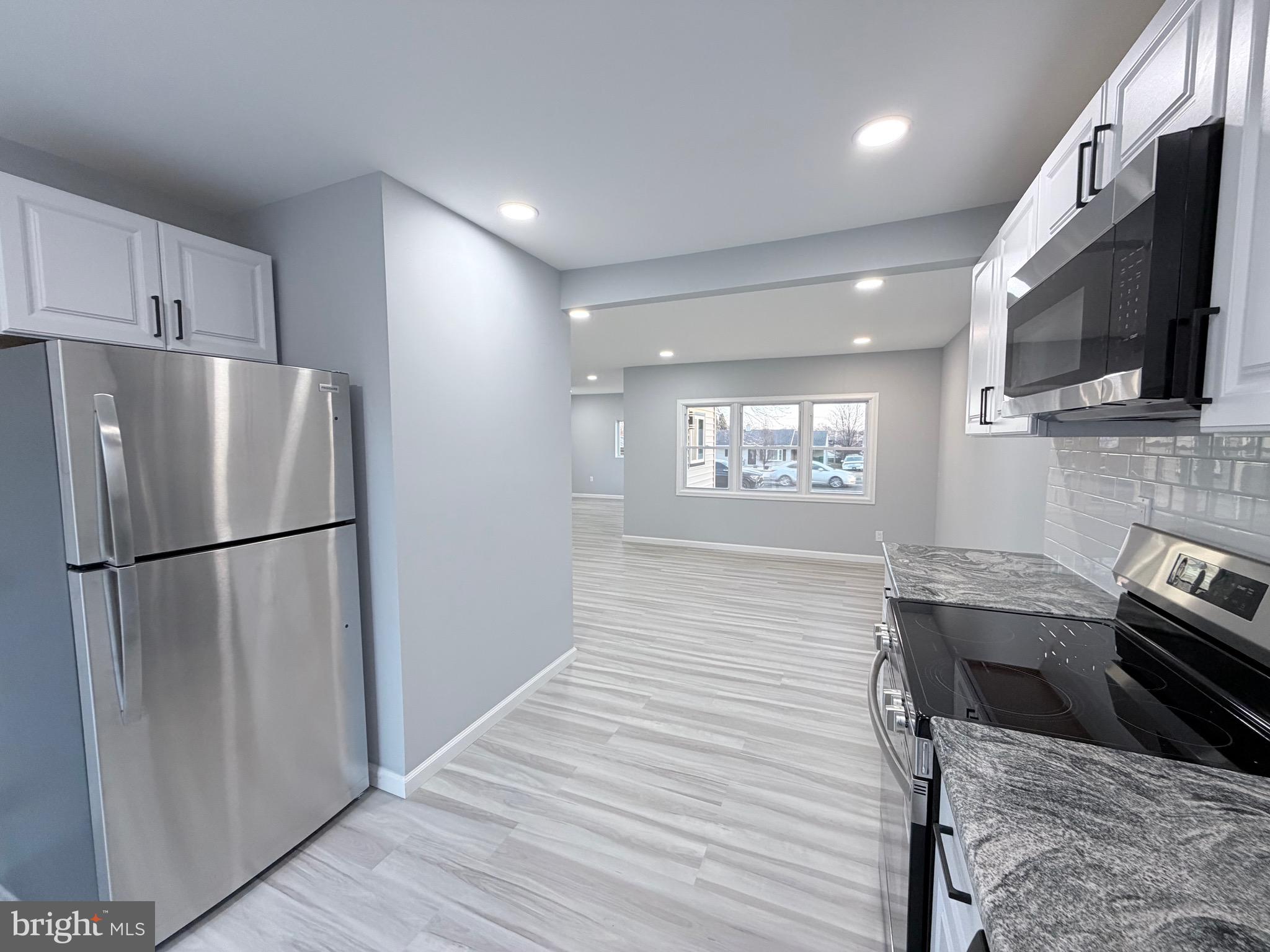 679 Trenton Road Fairless Hills, PA 19030 - Photo 10 of 29