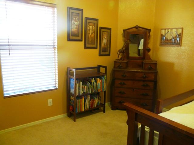 519 East Devon Drive Gilbert, AZ 85296 - Photo 8 of 18 BEDROOM-