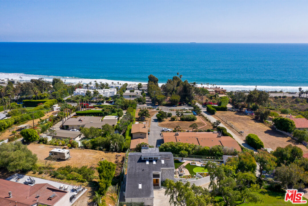 31271 Bailard Road Malibu, CA 90265 - Photo 35 of 38