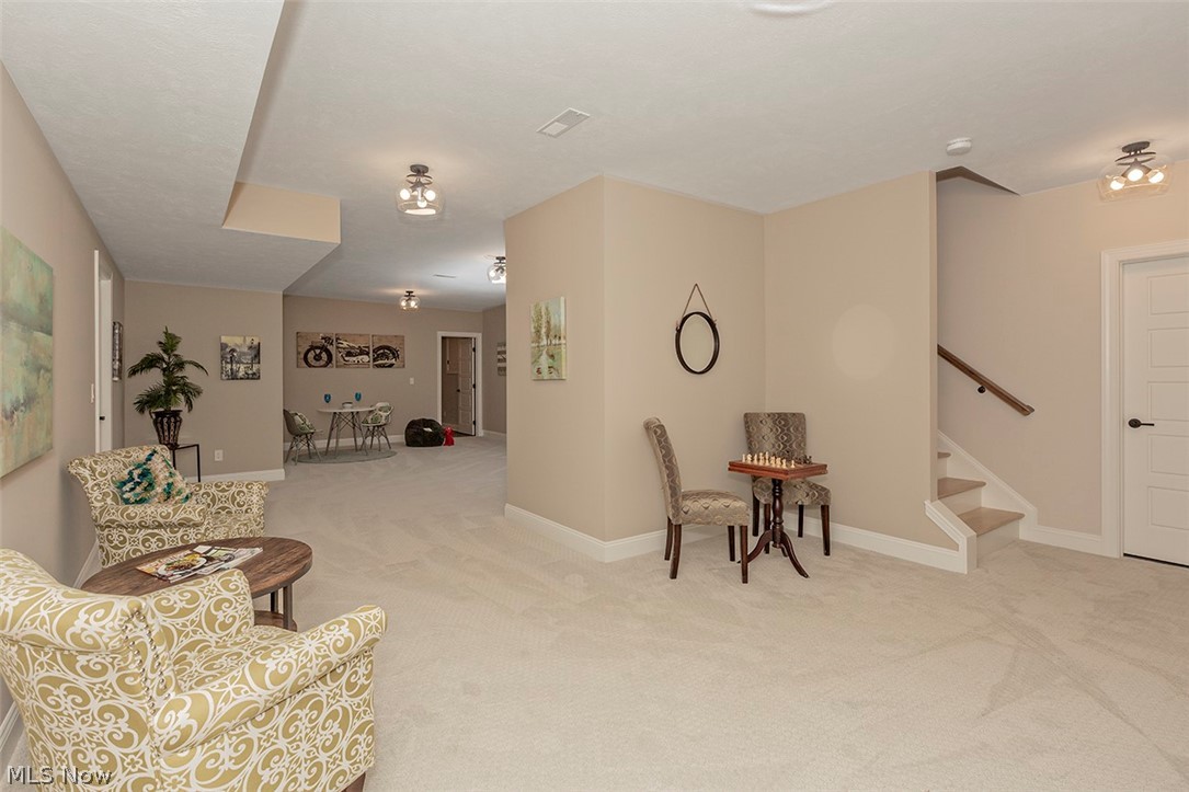 28449 South Woodland Road Cleveland, OH 44124 - Photo 32 of 34