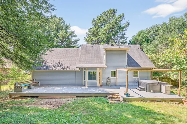 $330,000 | 262 Harmony Grove Road, Lilburn, GA 30047