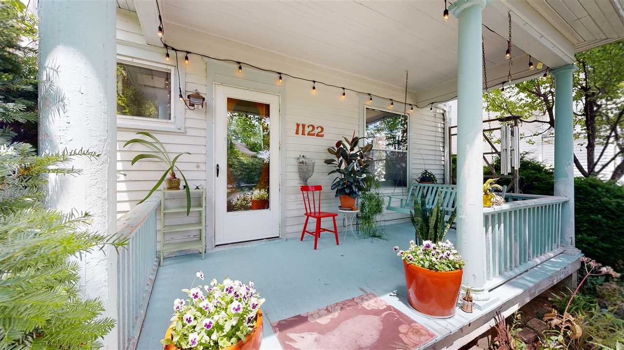 1122 Rochester Avenue Iowa City, IA 52245 - Photo 2 of 46 Gallery Image 2