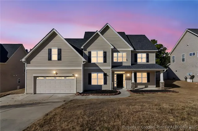 $364,900 | 516 Heathrow Drive, Spring Lake, NC 28390